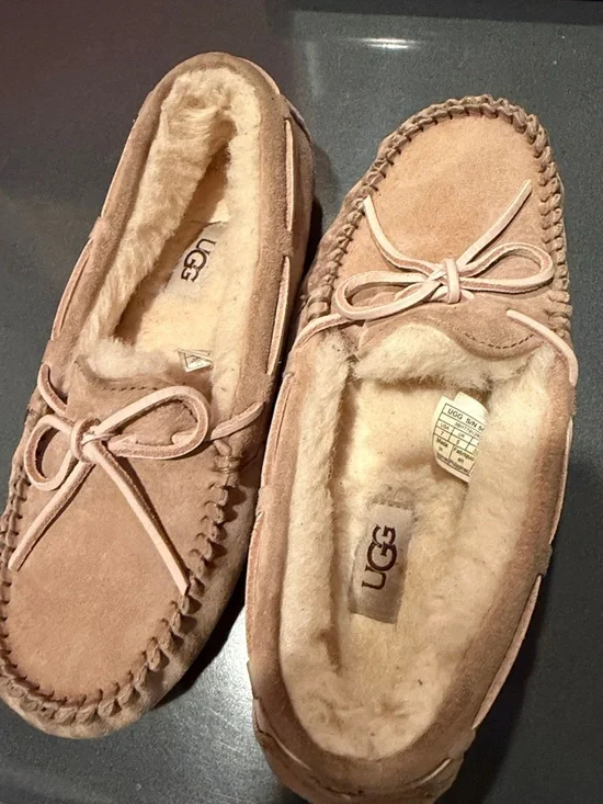 UGG Sand Suede Moccasin Slippers with Shearling Lining - Picture 4 of 4